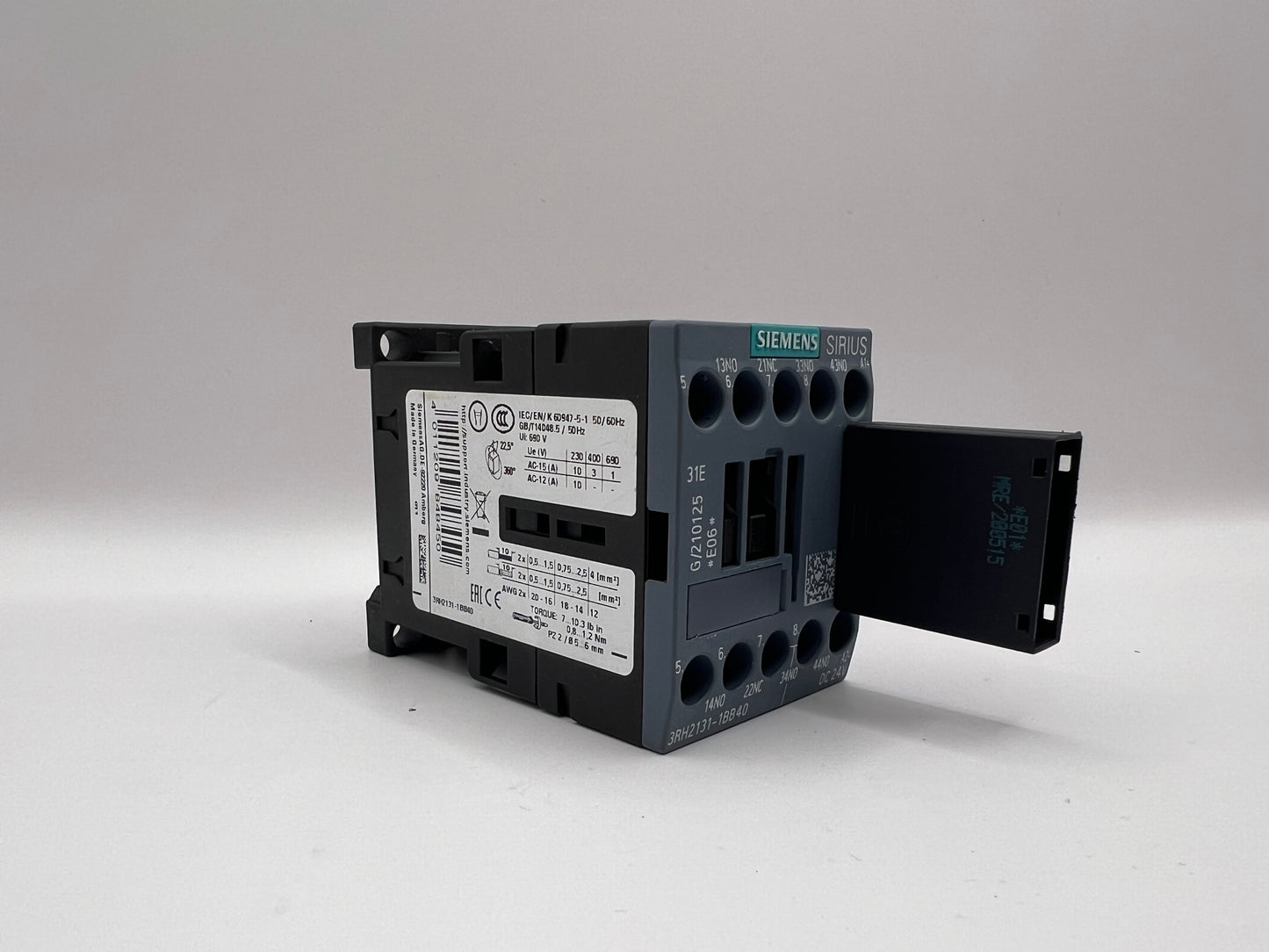 Siemens SIRIUS 3RH2131-1BB40  CONTACTOR