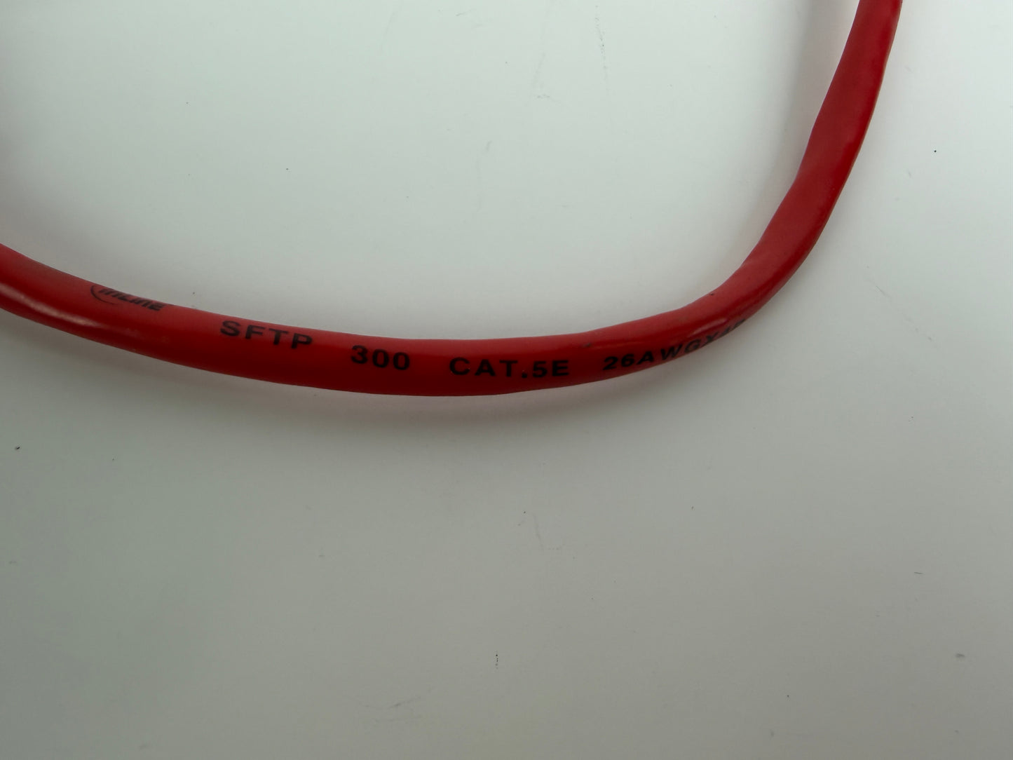 1x Inline CAT5e SFTP Ethernet Patch Cable 0.25m RJ45 Shielded 26AWG Red 300MHz
