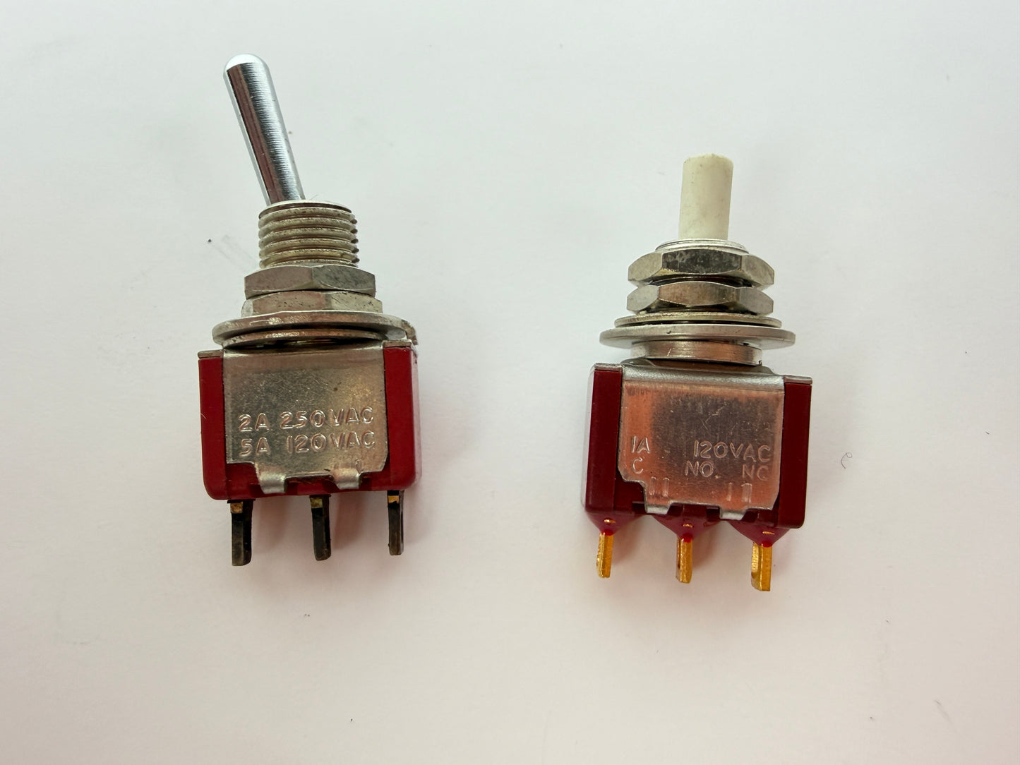 Lot of 6 C&K Switches 4x 8121 Push Button + 2x 7101 Toggle Panel Mount