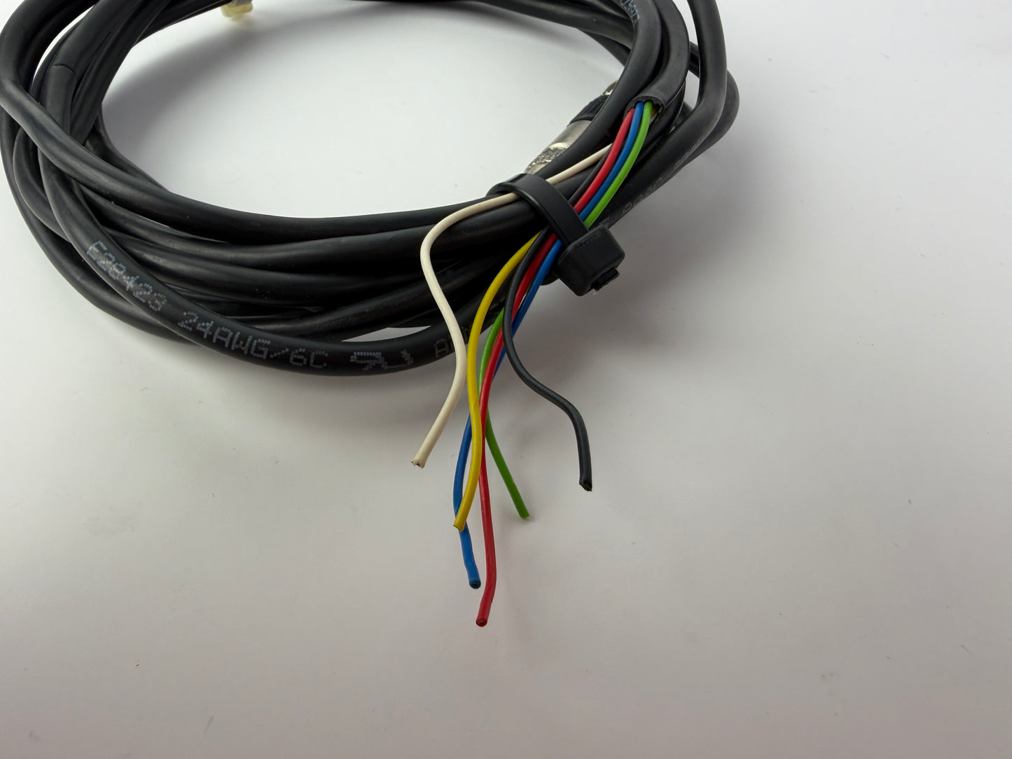 4 Pin Female Connector Cable 260cm E28423 24AWG/6C AWM Style 2095 300V