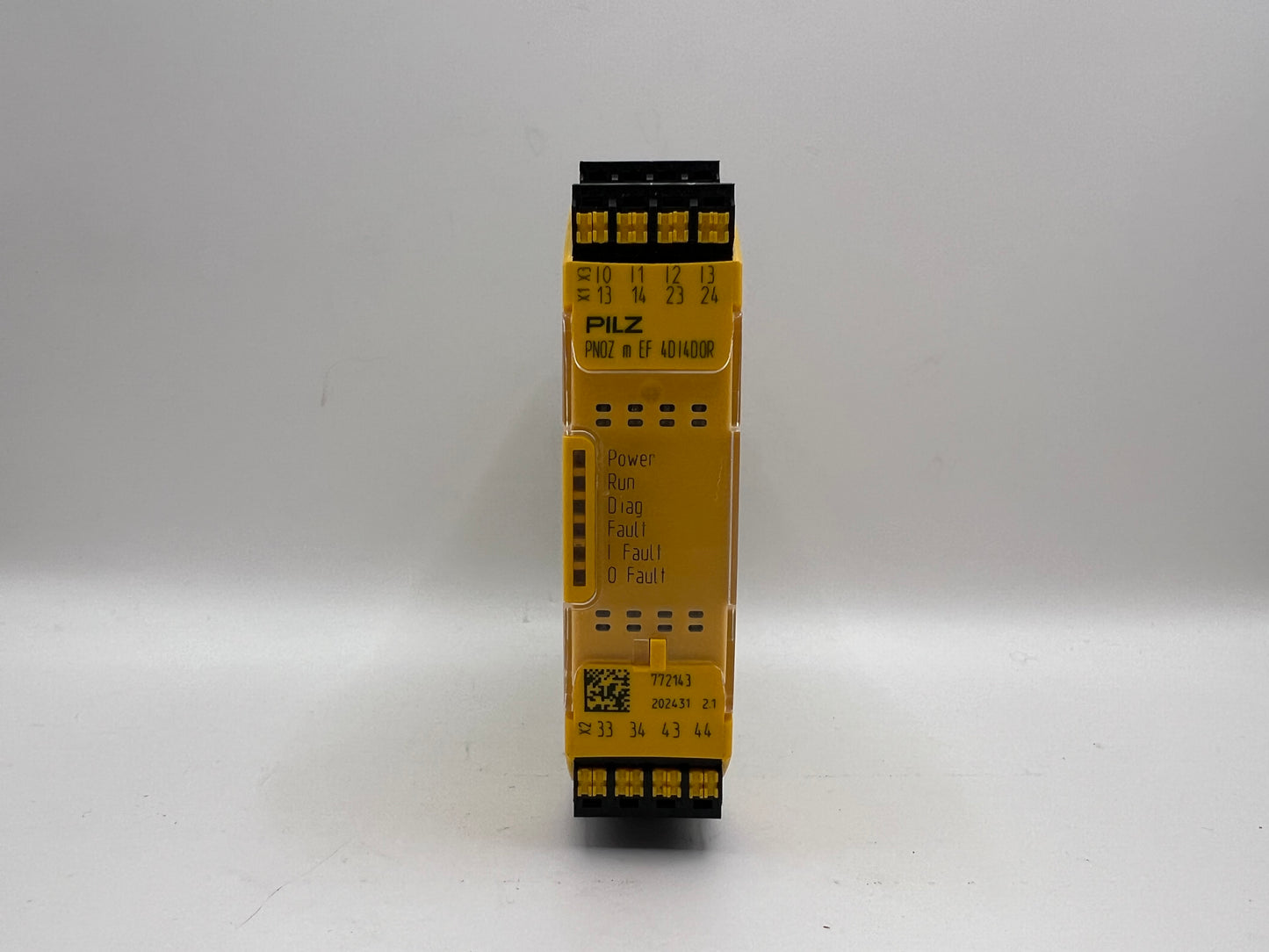 Pilz PNOZ m EF 4DI4D0 Ident.No. 772143 Safety Relay