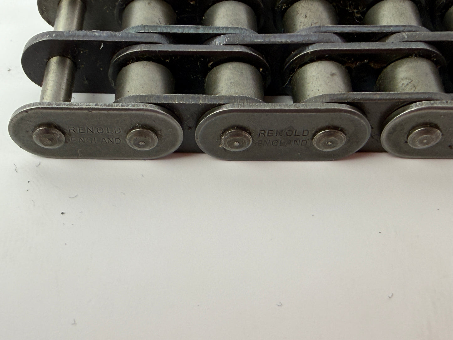 Renold England Double Roller Chain 22mm Width 27cm Length Industrial Chain