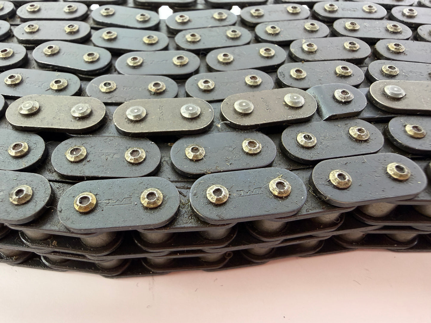 Iwis Industrial Double Roller Chain 22mm Width 86cm Length Conveyor Drive Chain