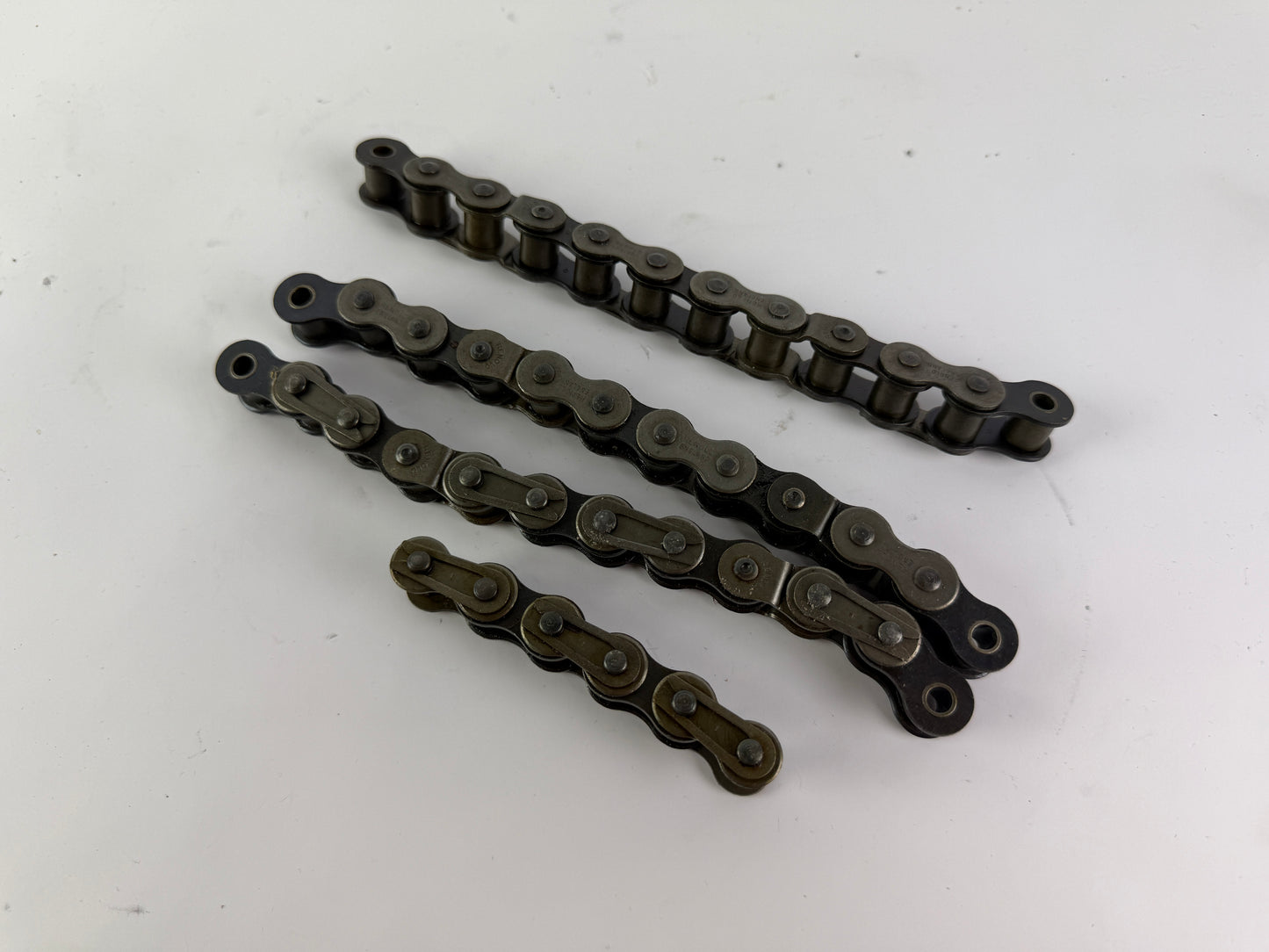 Renold England Industrial Roller Chain Lot 4pcs 17mm Width 18.5cm Length
