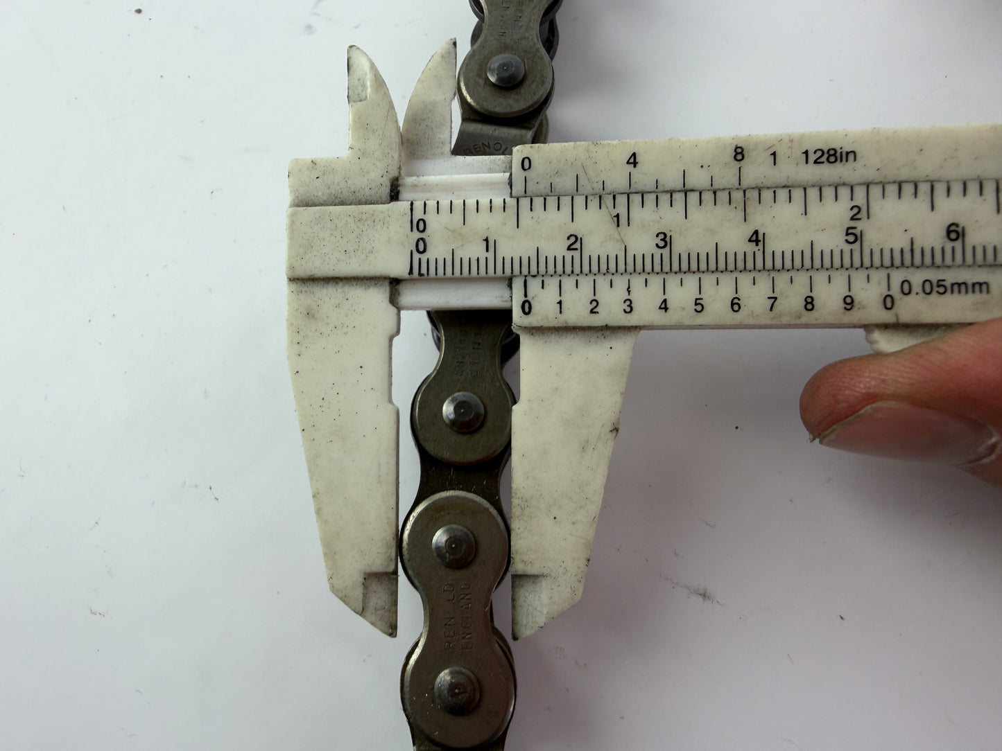 Renold England Industrial Roller Chain Lot 4pcs 17mm Width 18.5cm Length