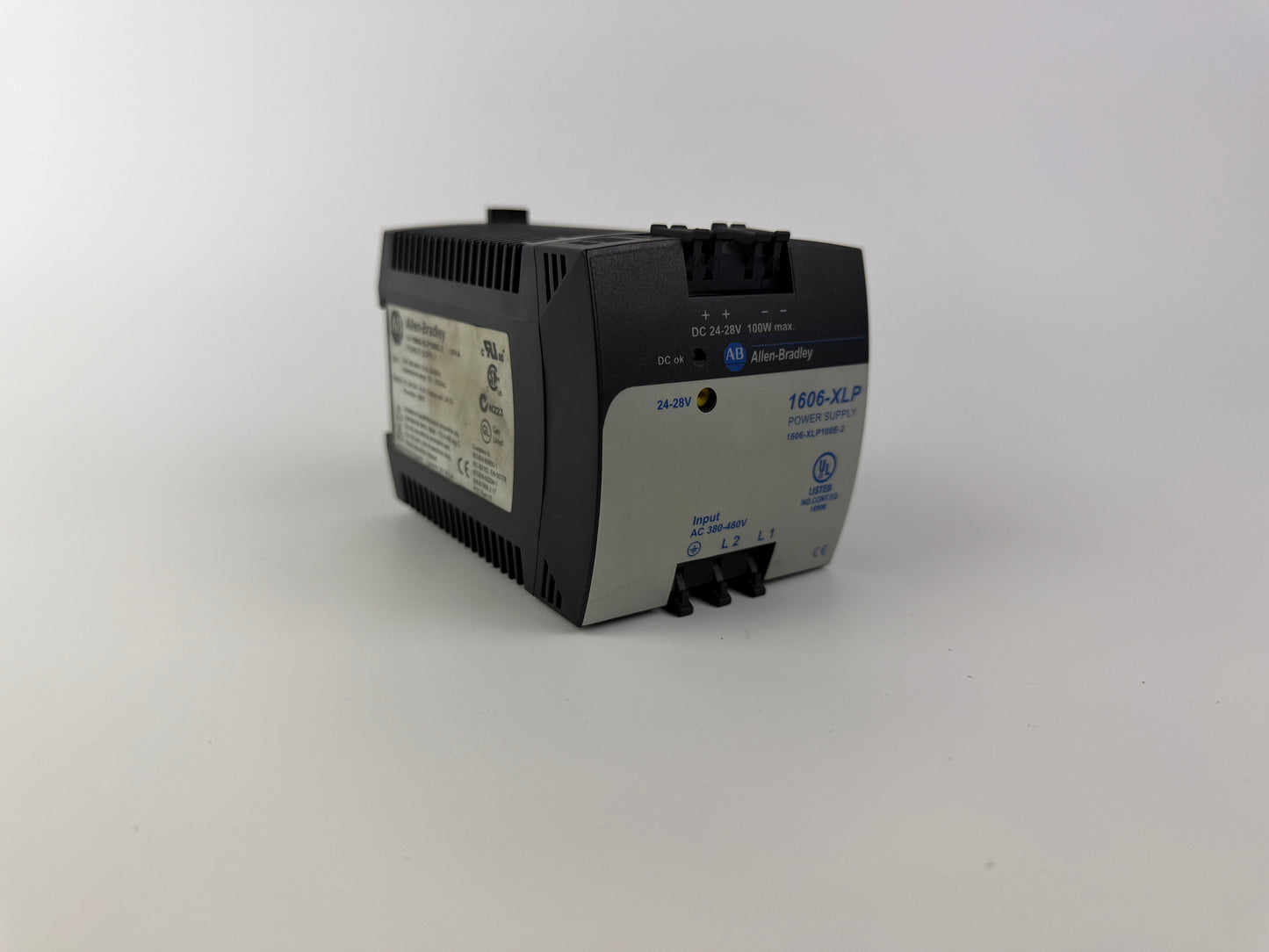 Allen-Bradley 1606-XLP100E-2 Power Supply 24-28V DC 4.2A 100W 380-480V AC