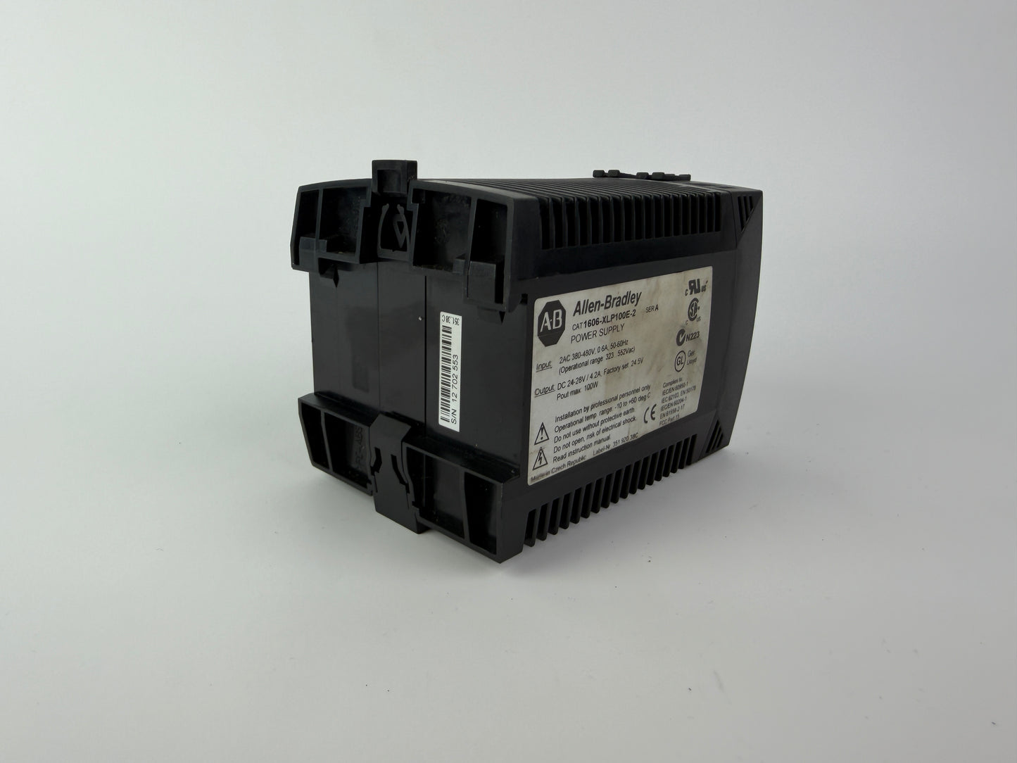 Allen-Bradley 1606-XLP100E-2 Power Supply 24-28V DC 4.2A 100W 380-480V AC
