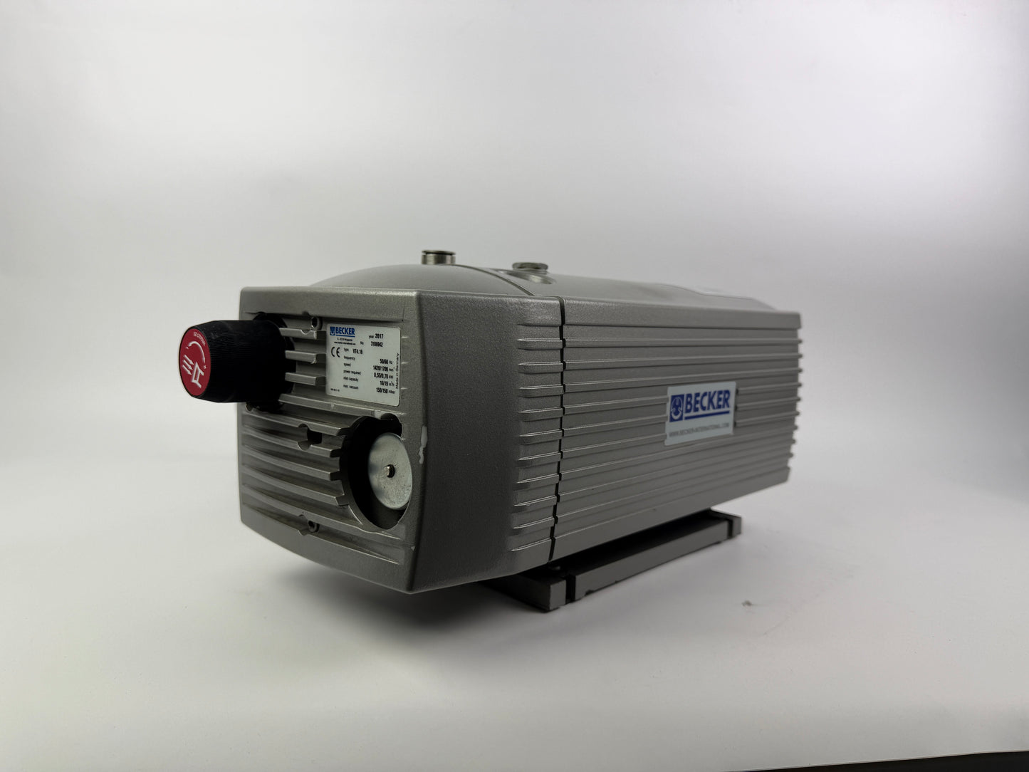 Becker VT4.16 Rotary Vane Vacuum Pump 0.55/0.70kW 3-Phase 16-19 m³/h 2017