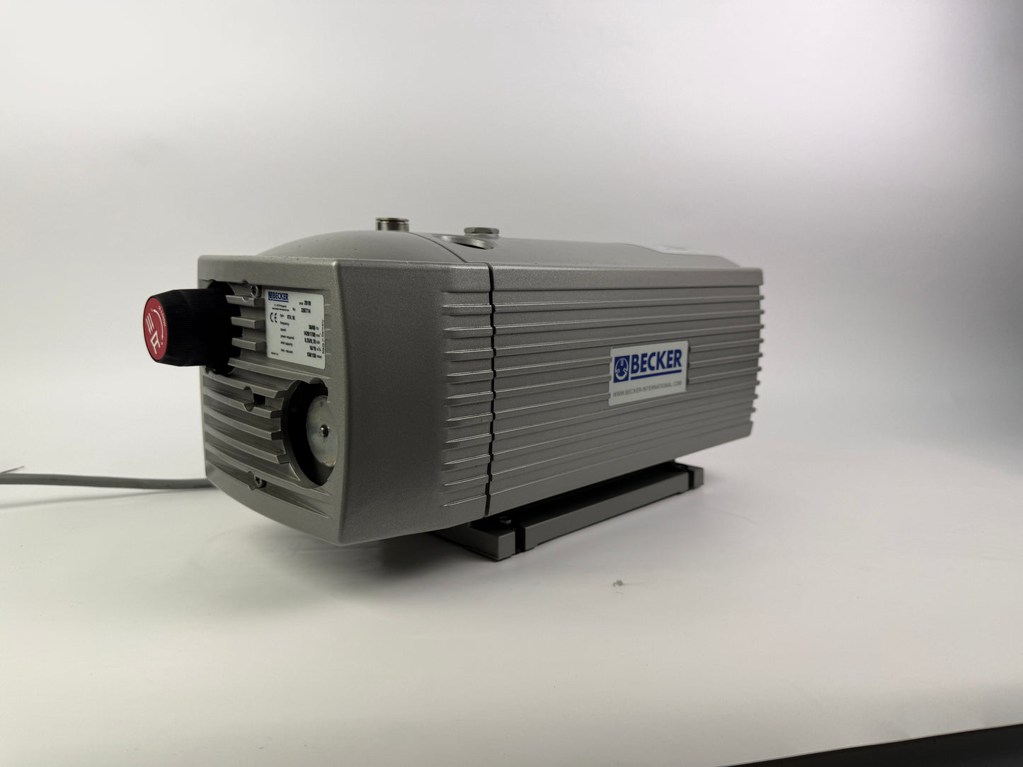 Becker VT4.16 Rotary Vane Vacuum Pump 0.55/0.70kW 16-19 m³/h 3-Phase 2018