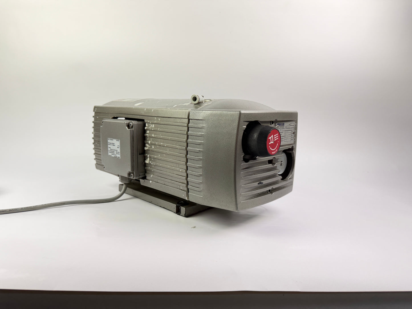 Becker VT4.16 Rotary Vane Vacuum Pump 0.55/0.70kW 16-19 m³/h 3-Phase 2016 Germany
