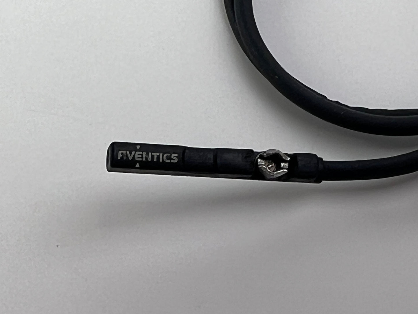 1x Aventics R412019493 Magnetic Switch Sensor