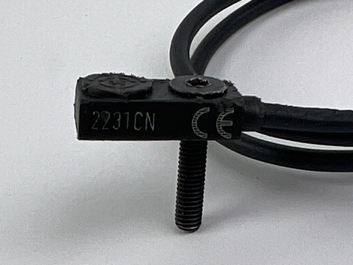 Balluff 2231CN Inductive Proximity Sensor, 30cm Cable