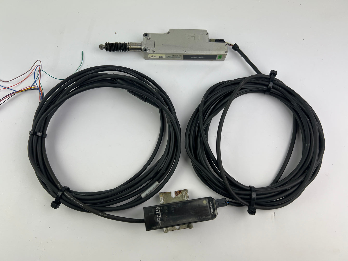 Keyence GT2-71MCP Sensor Amplifier + GT2-H32 Sensor Head
