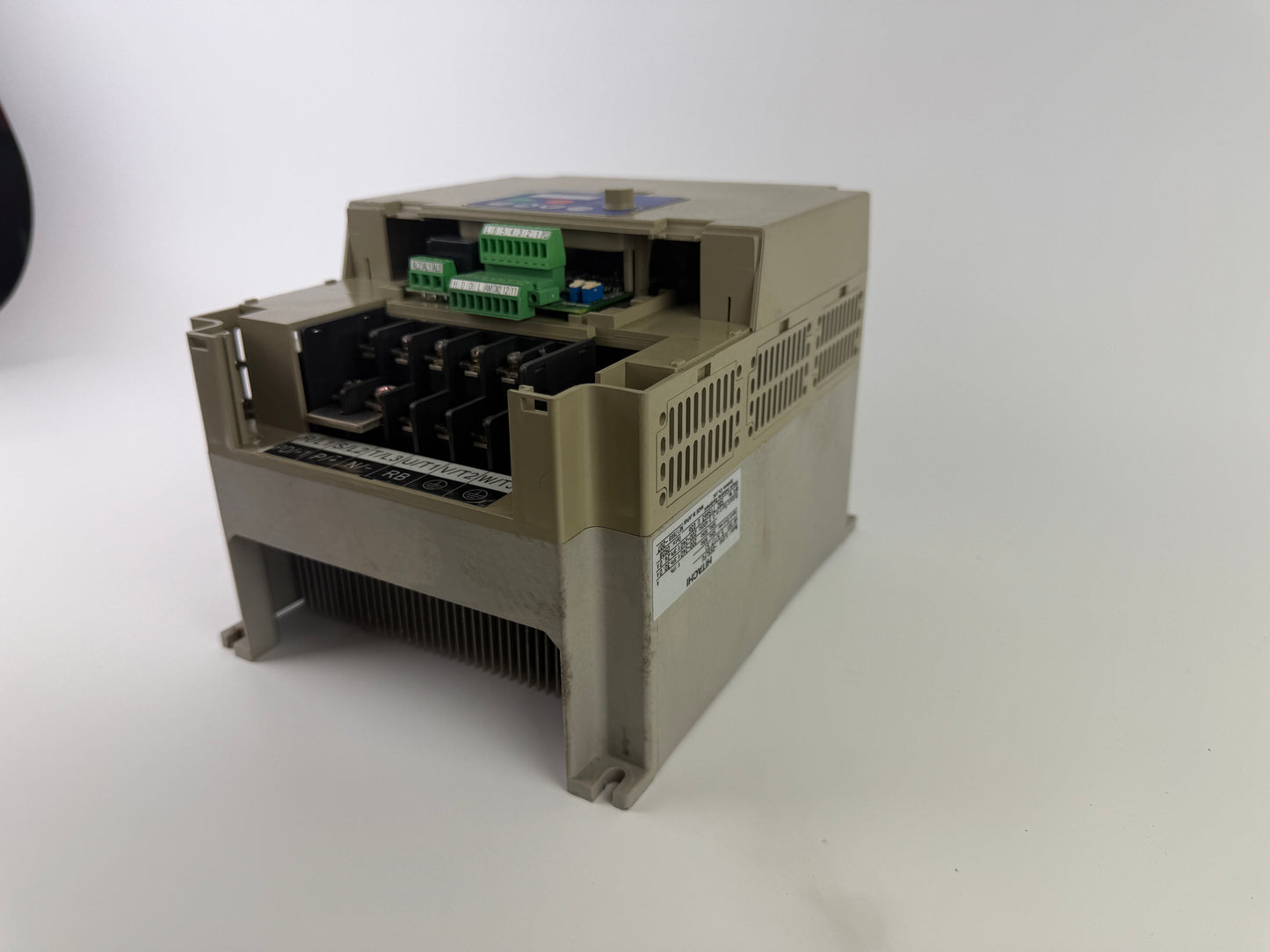 Hitachi SJ200-055LFU 5.5kW Frequency Inverter 3Ph 200-240V VFD Drive