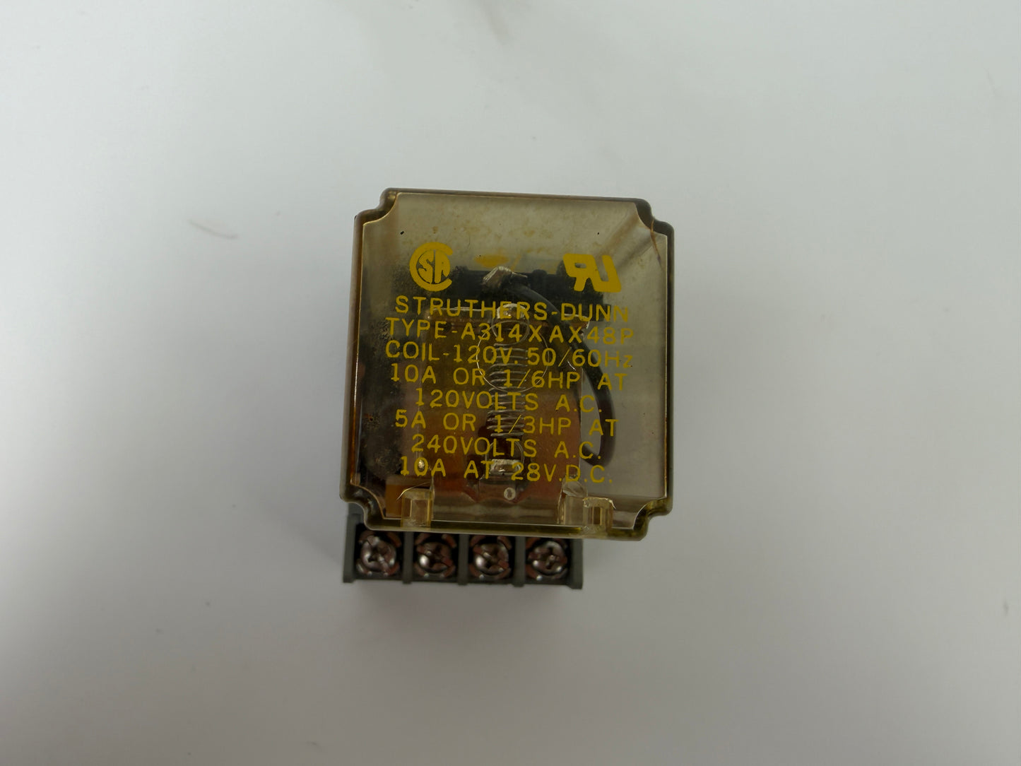 Struthers-Dunn A314XAX48P General Purpose Relay 120VAC w/ Idec SR2P-06 Base