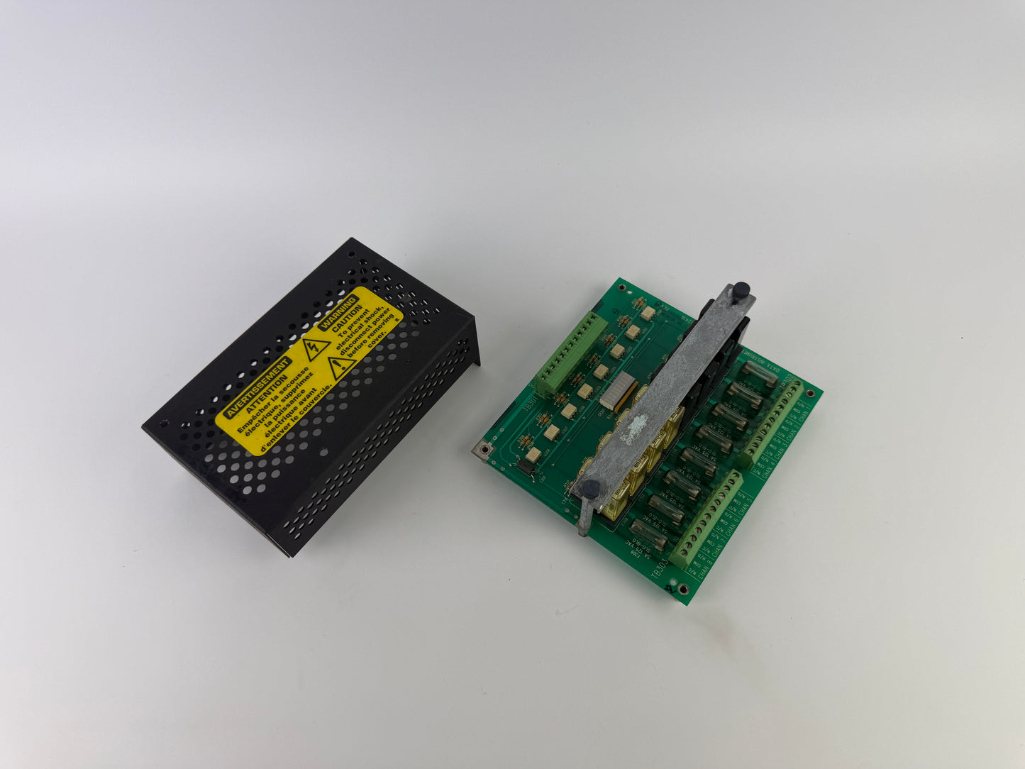 Wintriss Cam Box PCB ASSY C42416 Data Instruments 8 Channel Relay Board