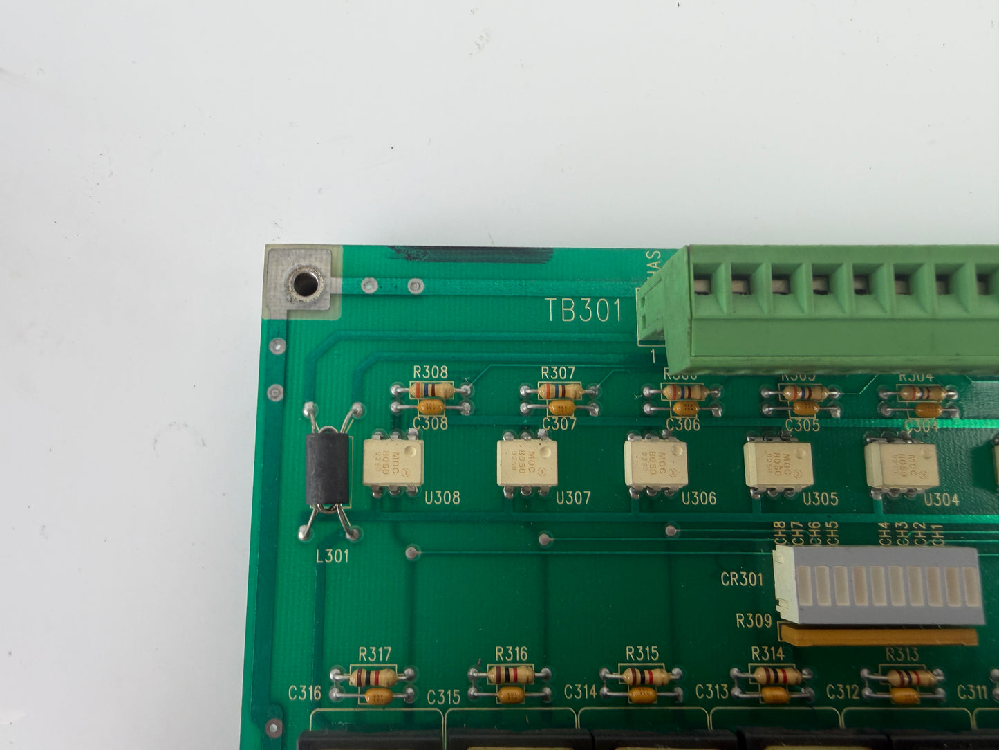 Wintriss Cam Box PCB ASSY C42416 Data Instruments 8 Channel Relay Board