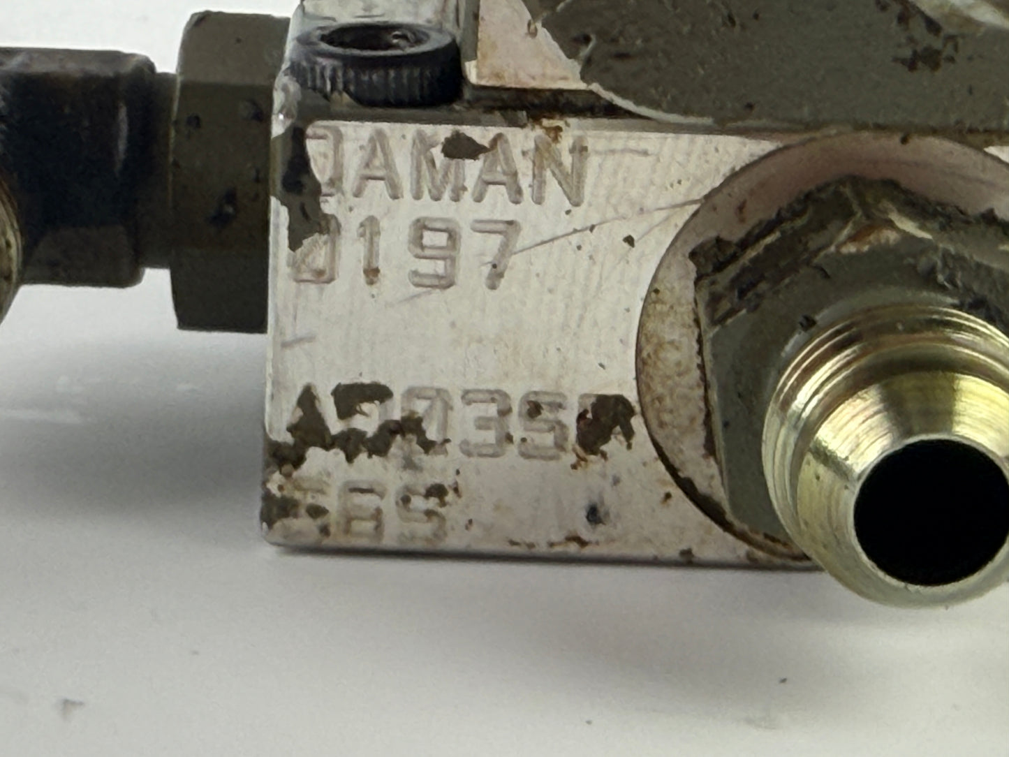 Sun Hydraulics FBC 9J67 + Parker D1VW2KNYCF + Daman 0197 Valve Lot