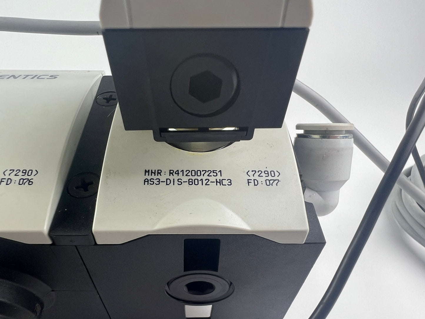 Aventics R412007261 R412007184 R412007383 R412007273 R412007251 + R412010767 Pressure Regulating Valves