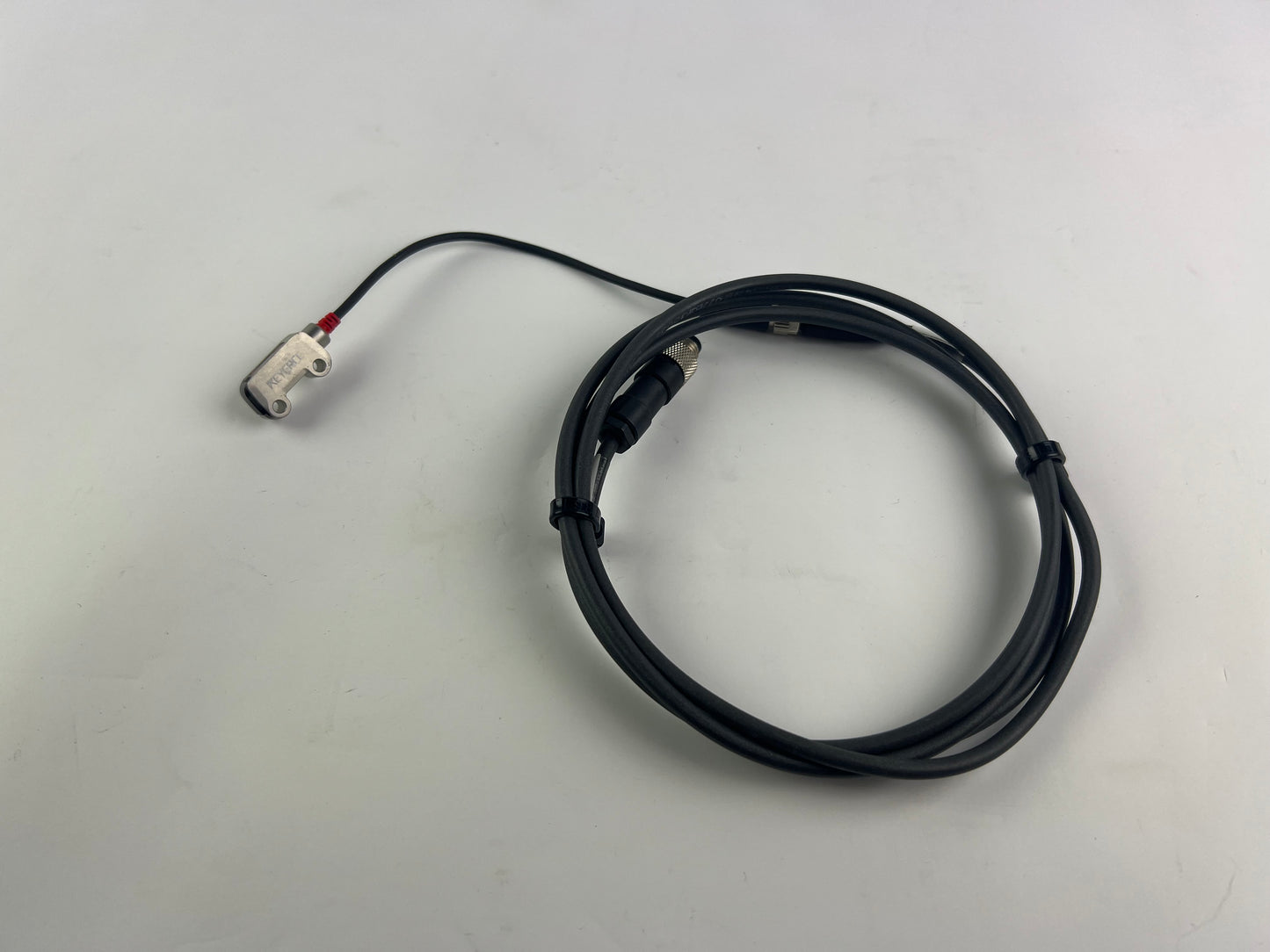 1x Keyence PR-M51C3PD Photoelectric Sensor + 150cm Cable