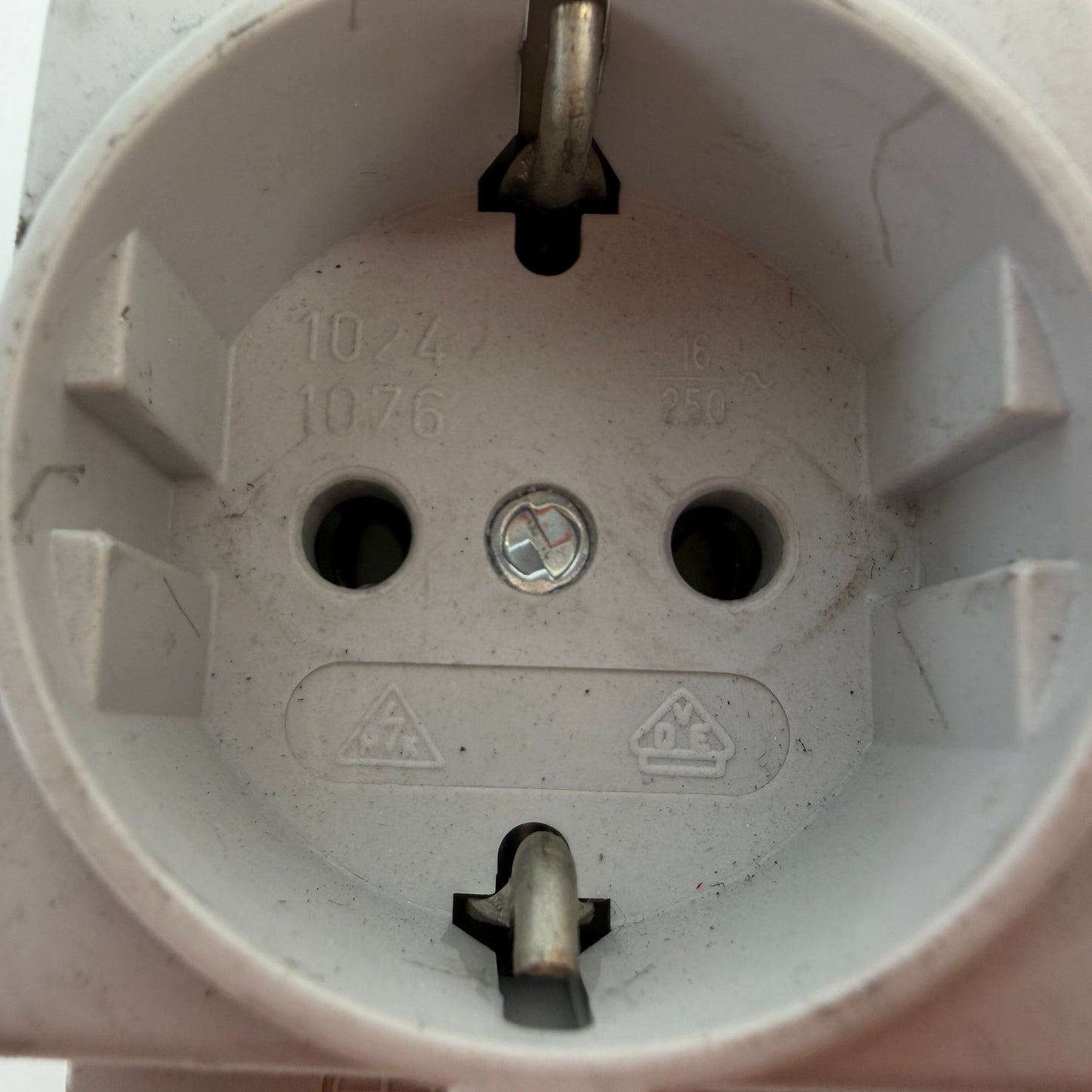ETI T-2P+Z Schuko Socket DIN Rail Outlet 16A 250V AC 002414021