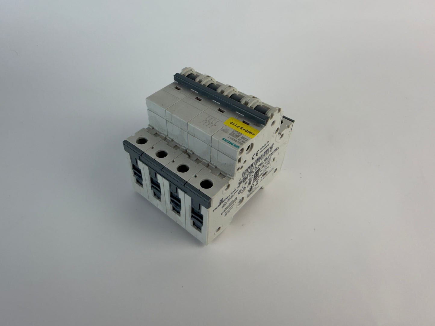 Siemens 5SY4432-7 4 Pole MCB C32 32A Circuit Breaker 10kA 400V AC