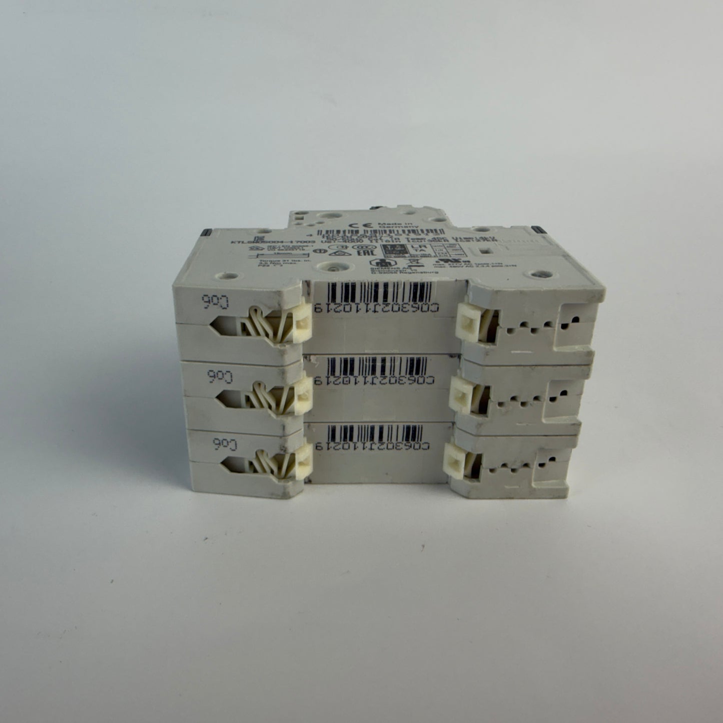 1x Siemens 5SY4306-7 3 Pole MCB C6 6A Circuit Breaker 10kA 400V AC
