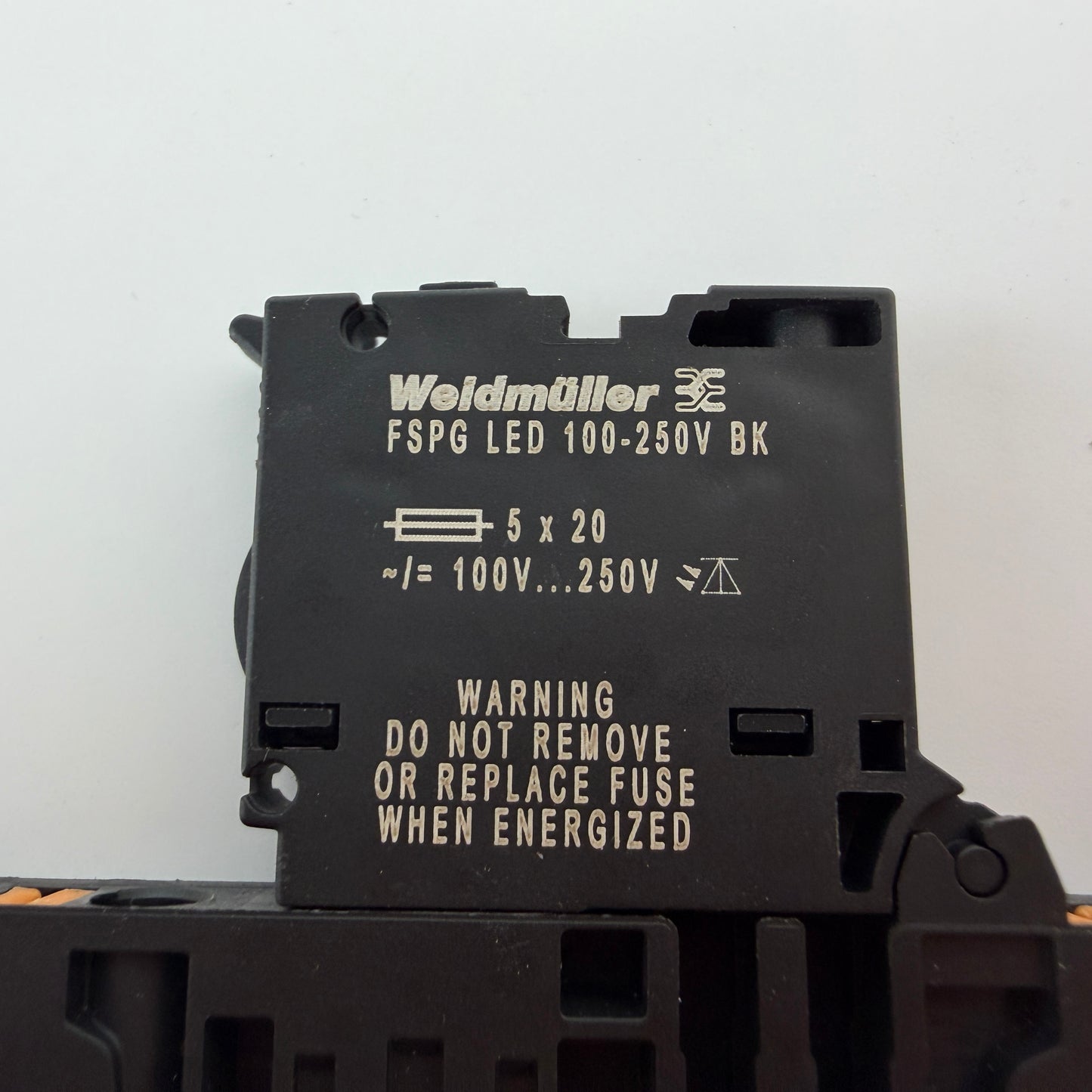 Lot of 6 Weidmuller AFS 4 2C BK Fuse Terminal Blocks FSPG LED 100-250V BK