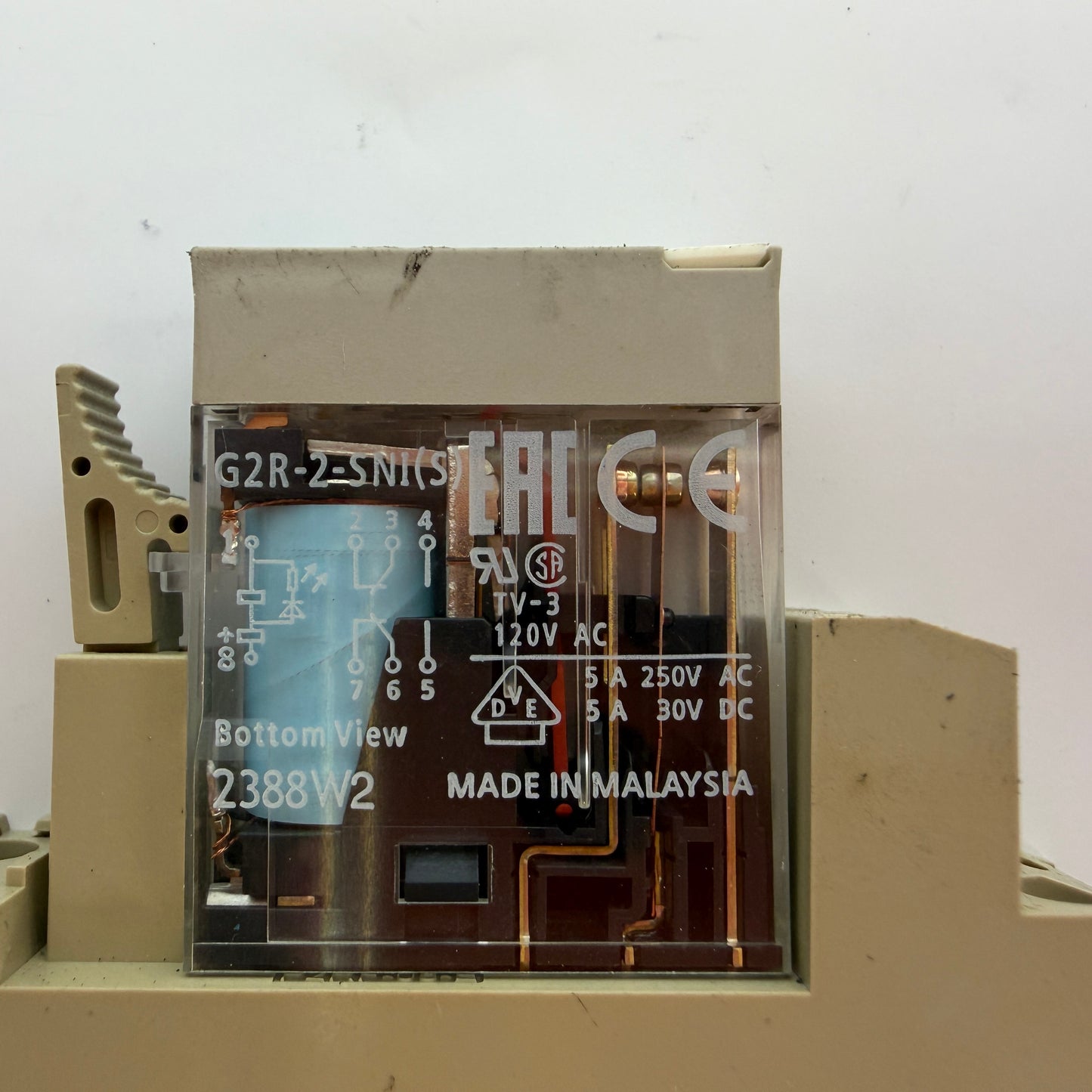Lot of 3 Omron G2R-2-SNI(S) 24VDC Relay w/ P2RF-08-E Socket DIN Rail Mount