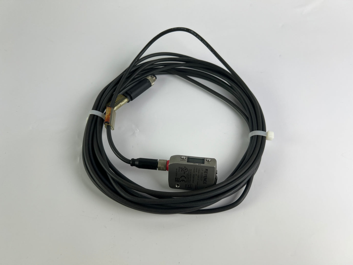 1x Keyence LR-ZB250C3P Laser Sensor + 500cm Cable