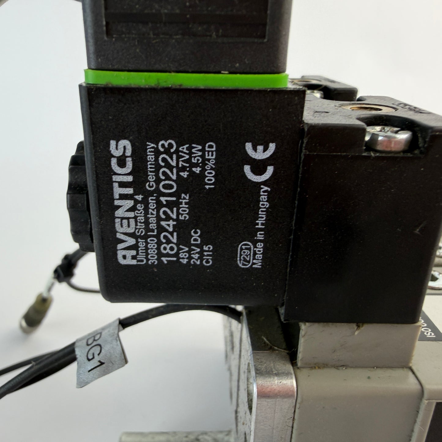 AVENTICS Dual 5/2 Directional Valve R422 002 577 w/ Island R422 003 624 Sensors Coils