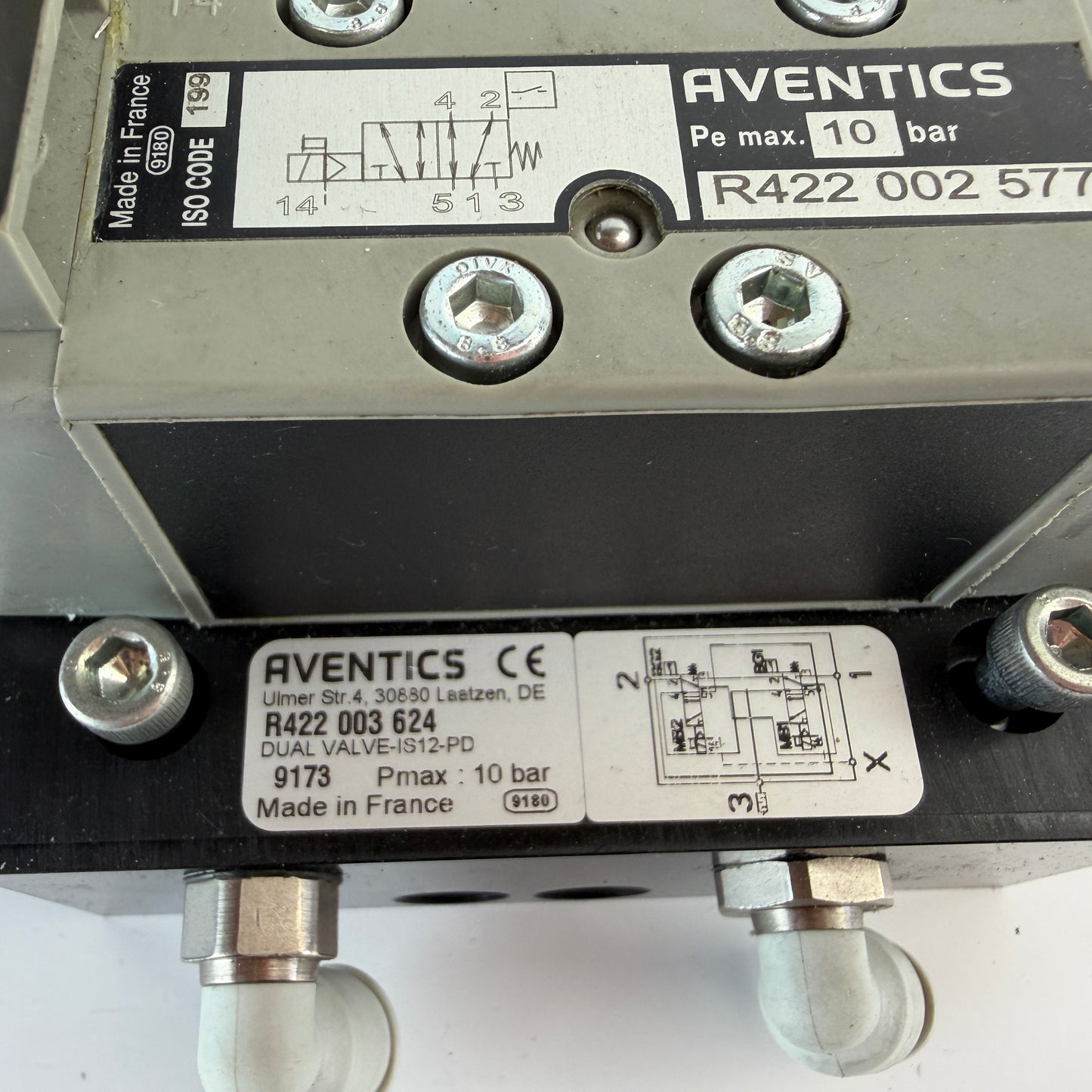 AVENTICS Dual 5/2 Directional Valve R422 002 577 w/ Island R422 003 624 Sensors Coils