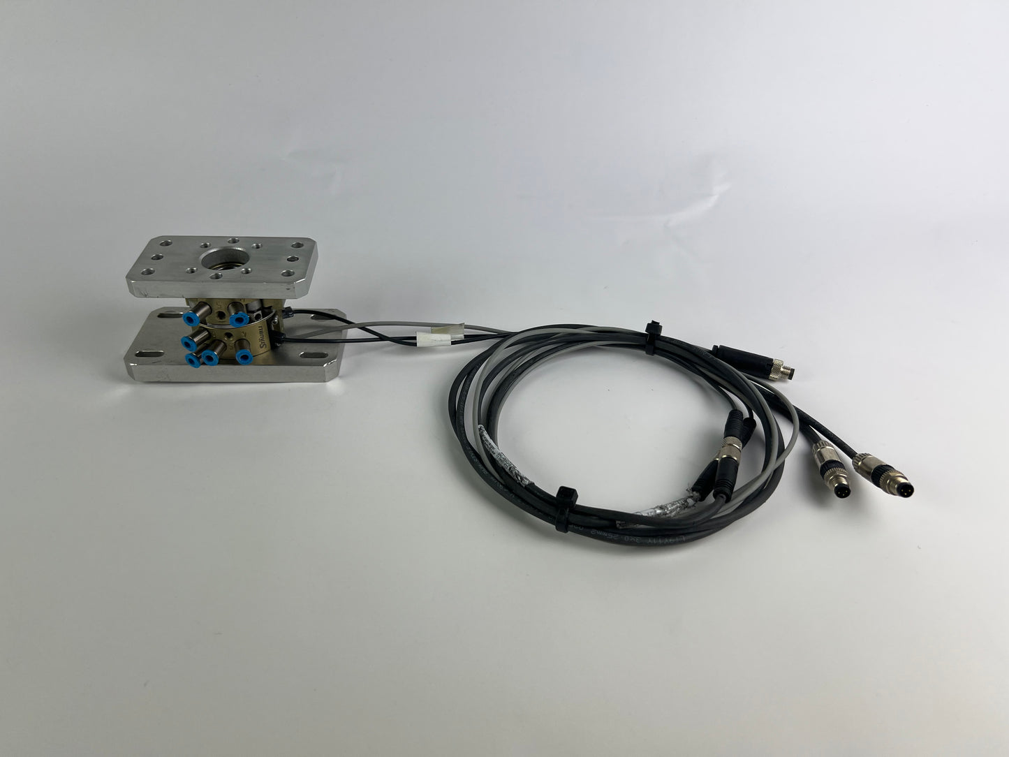 Staubli K85560742/002 B-42 941138 Automatic Robotic Tool + 2x Balluff Sensors BMF001L + 1x Sensor