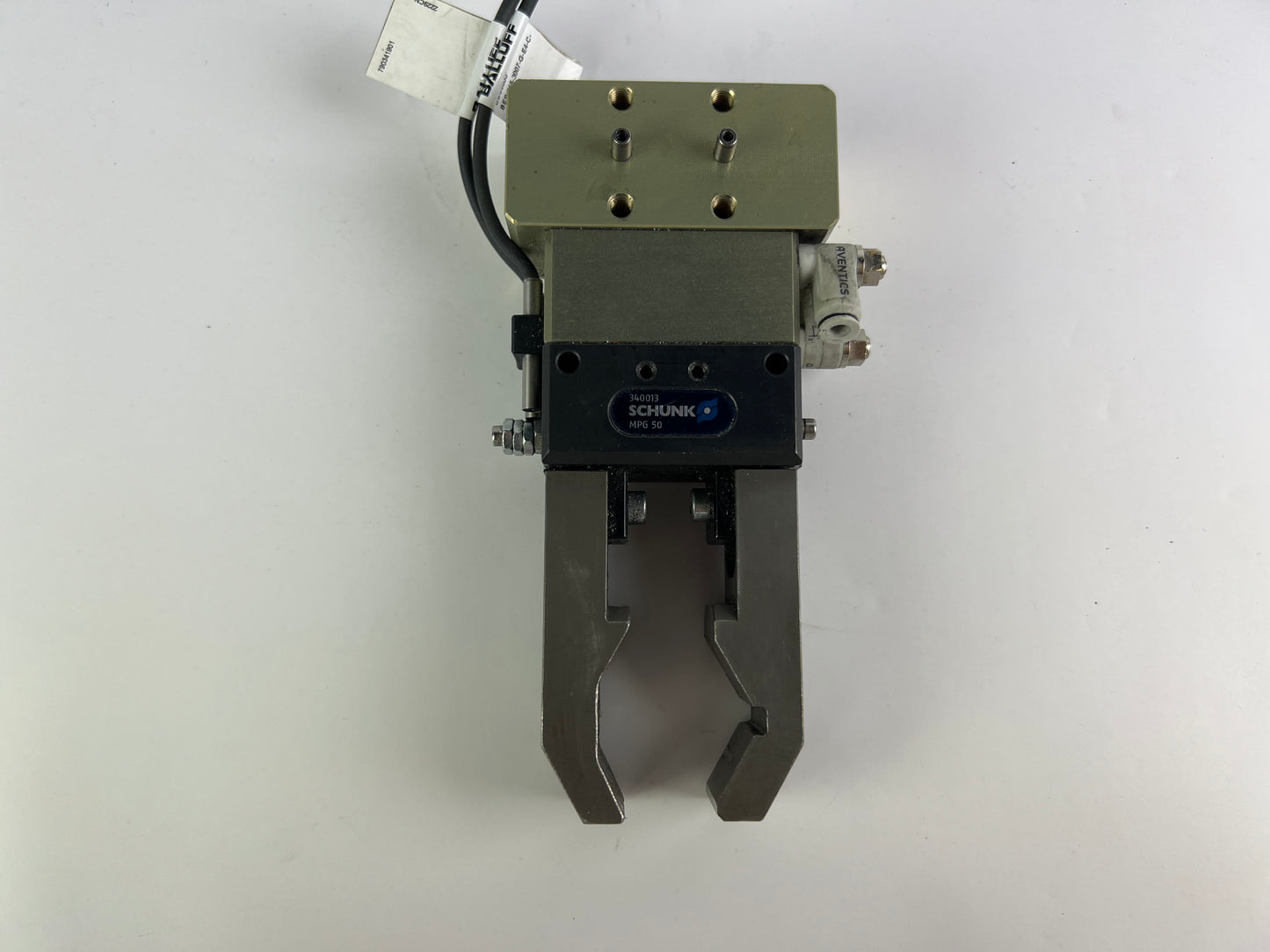 Schunk MPG 50 Two-Finger Parallel Gripper 340013 + 2x Balluff BES00JJ Inductive Sensors 160cm