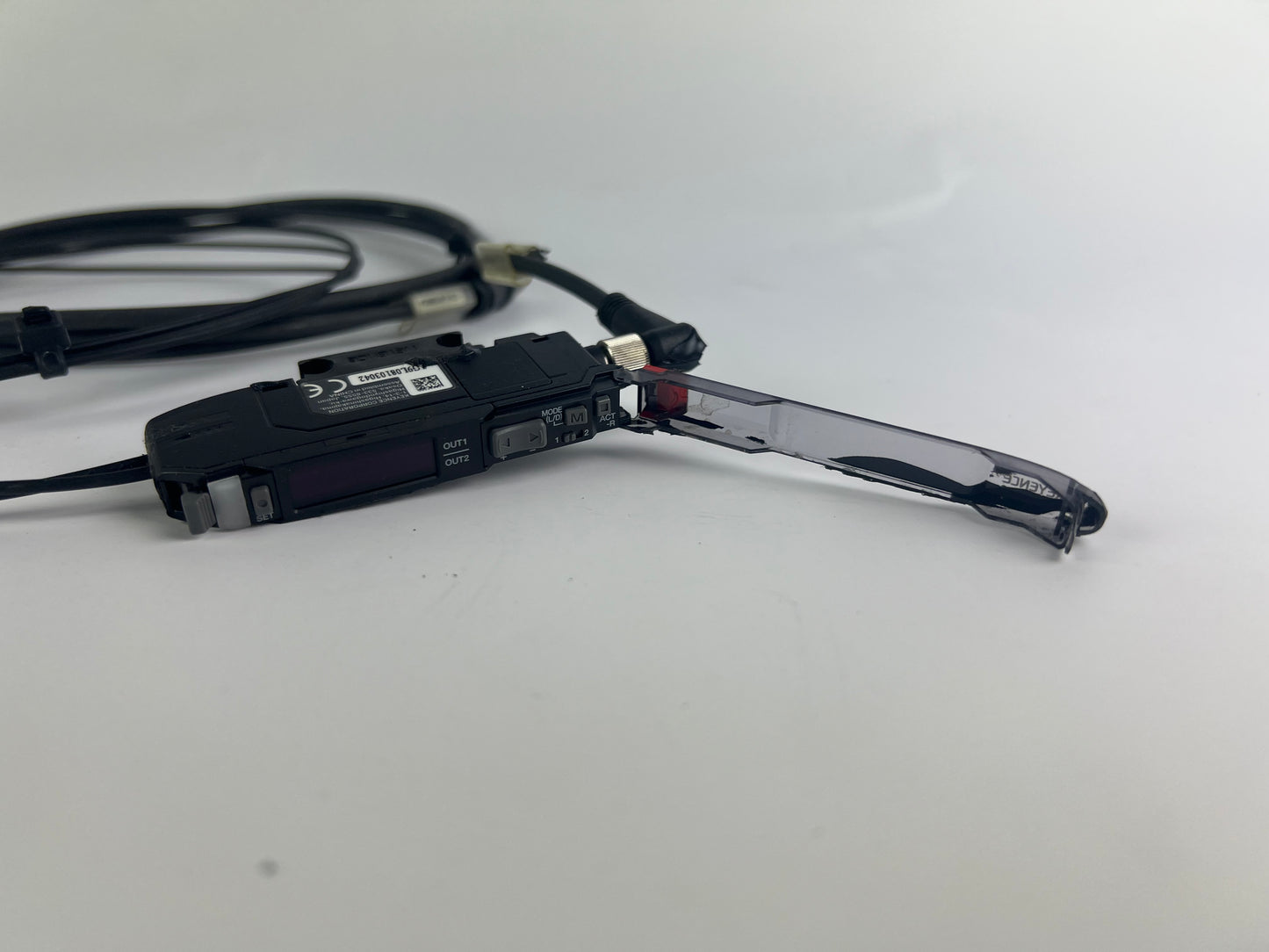 Keyence FS-N41C Fiber Sensor Amplifier + 2x FU-54TZ Fiber Units + 220cm Cable