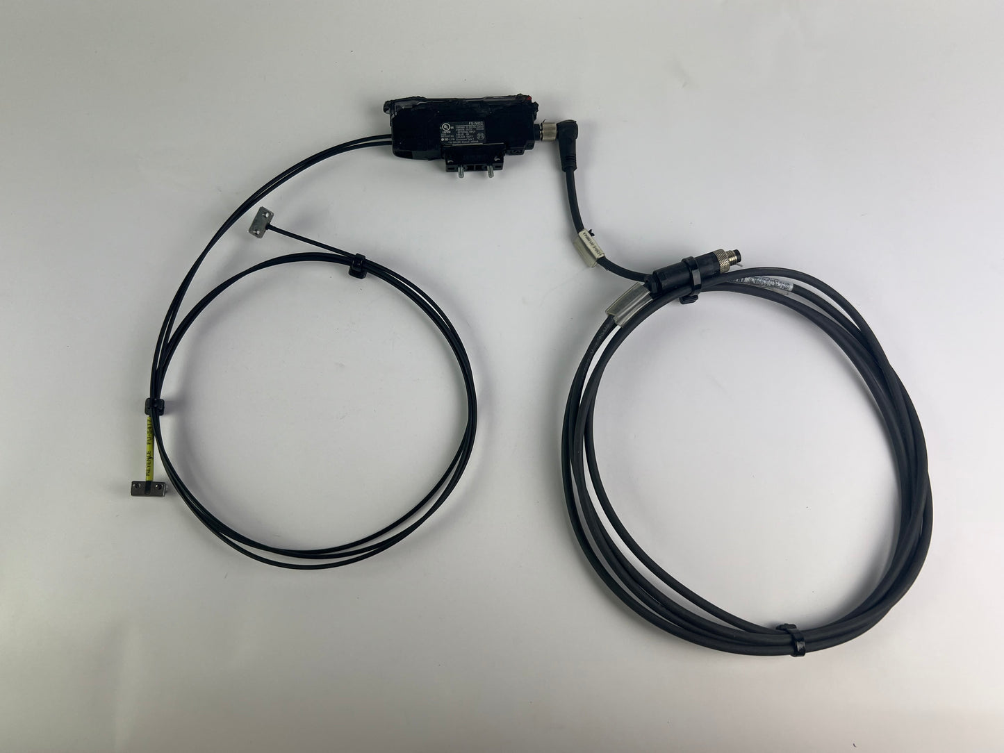 Keyence FS-N41C Fiber Sensor Amplifier + 2x FU-54TZ Fiber Units + 220cm Cable