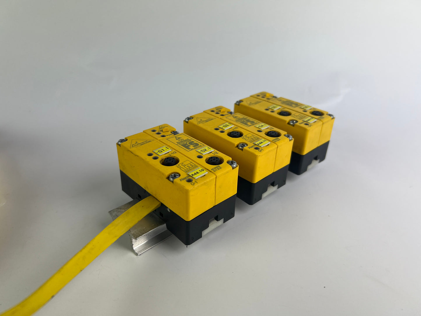 3x IFM AC005S Safe AS-Interface ClassicLine Module + 6m Cable