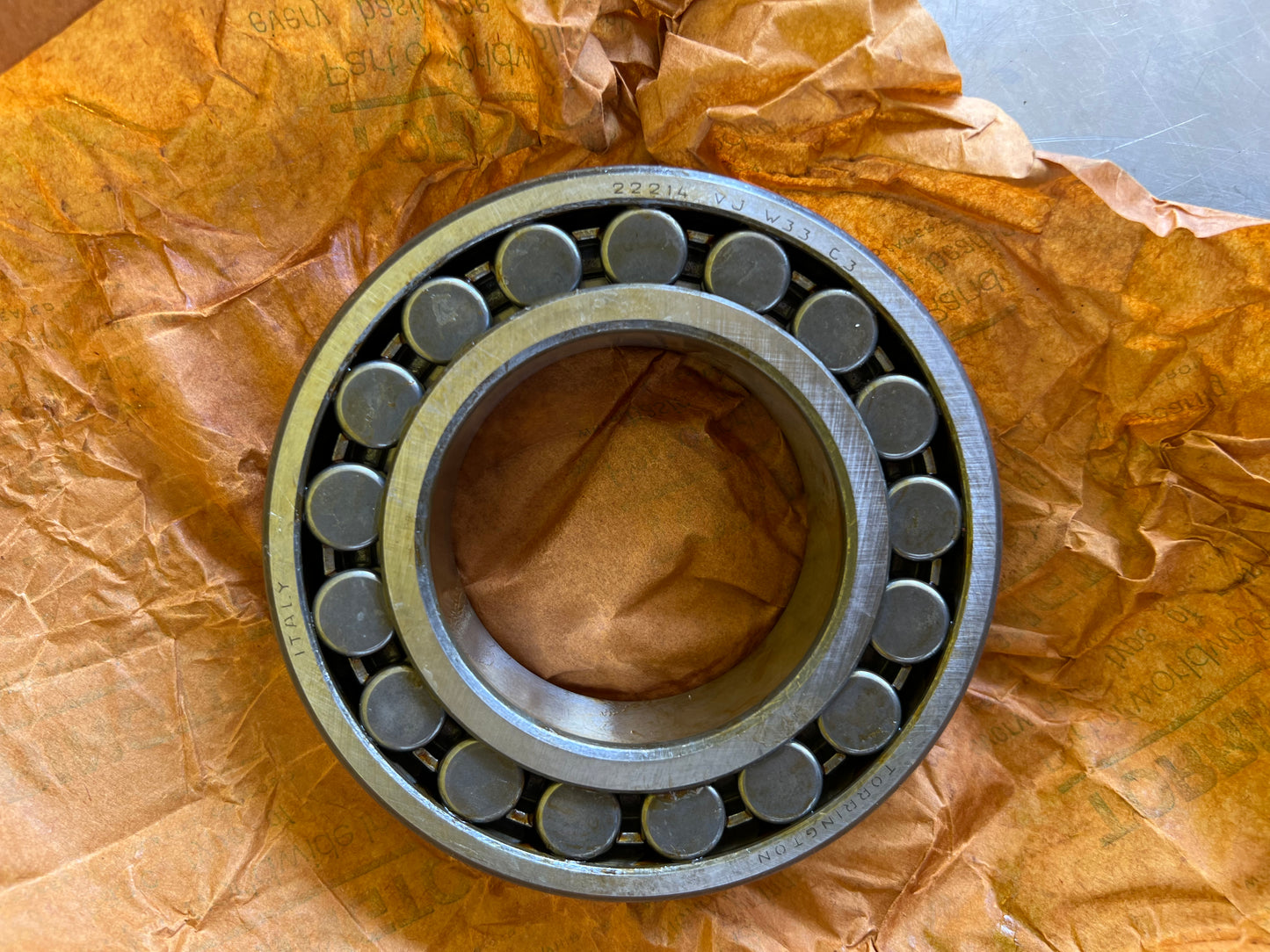 TORRINGTON BEARINGS 22214 VJ W33 C3 Spherical Roller Bearing