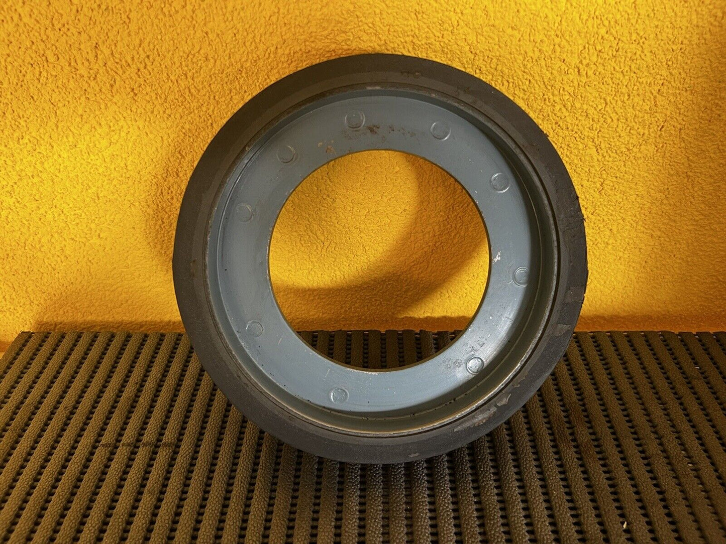 Chicago Rubber Co Inc 20 x 4cm Contact Wheel