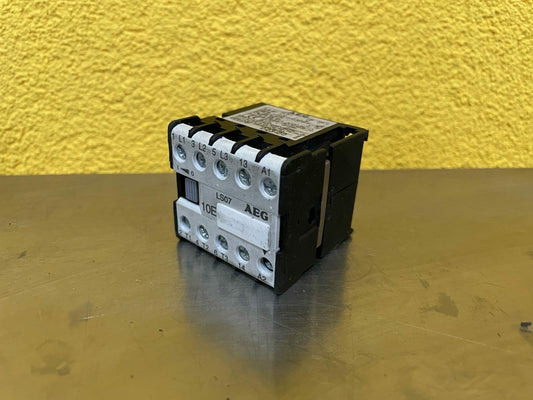 CONTACTOR AEG LS07 7A 230V 3Kw