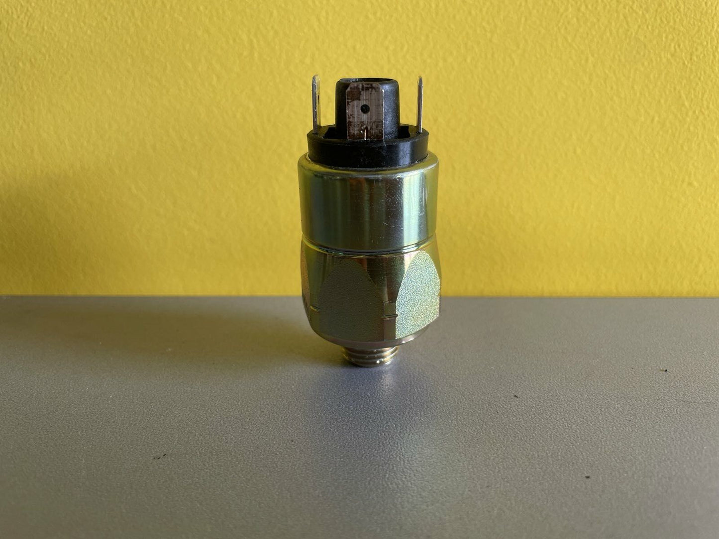 Pressure switch 705803