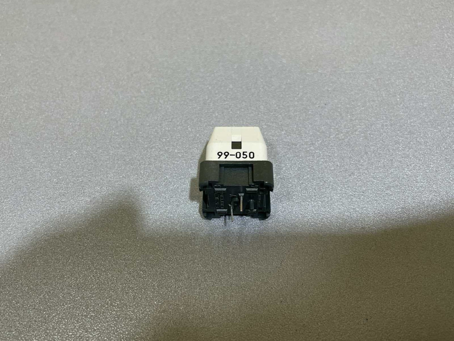 EAO OLTEN Pushbutton Switch 99-050